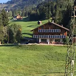 Kraehenberg Am Rande Der Wildnis Sibratsgfäll