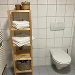 Kraehenberg Am Rande Der Wildnis アパート