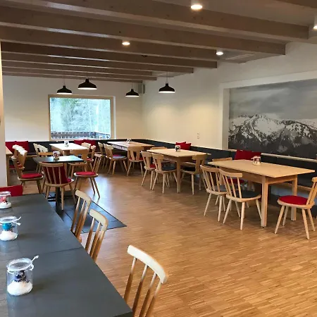 Krähenberg Am Rande Der Wildnis * Sibratsgfäll