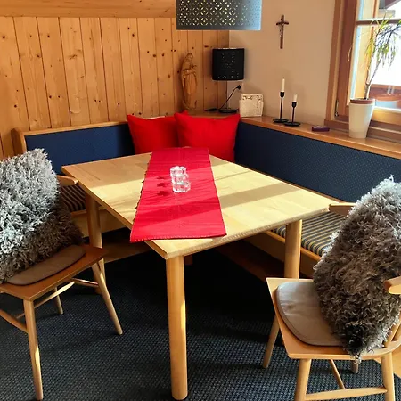 Kraehenberg Am Rande Der Wildnis * Sibratsgfäll