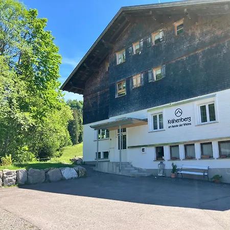 Lägenhet Kraehenberg Am Rande Der Wildnis *
